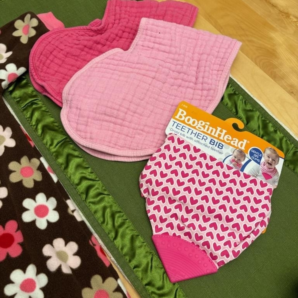 Carter's Baby Bundle. - Picture 2 of 2